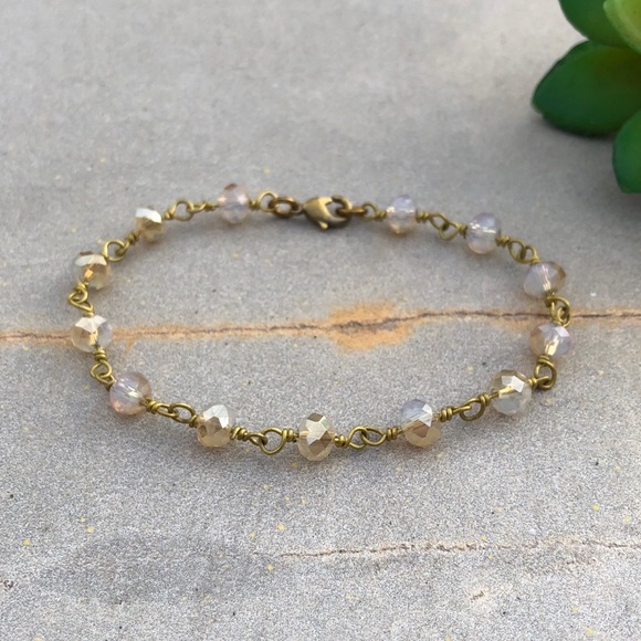 Estrella & Luna Opalite Rosary Chain Dainty Bracelet - Picture 8 of 8